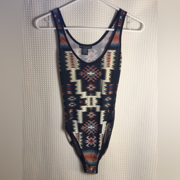 🖤See You Monday | Tribal Print Bodysuit🖤 - Picture 11 of 15